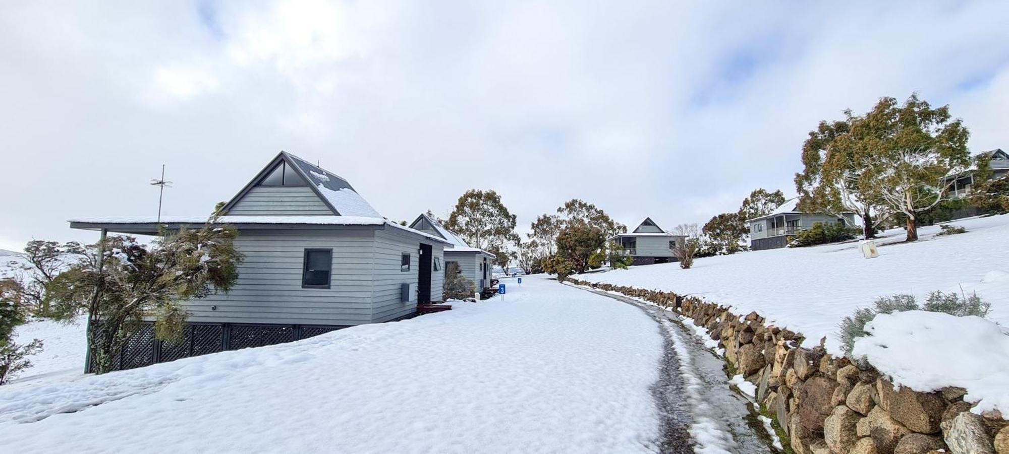 Adventist Alpine Village 진다바인 외부 사진